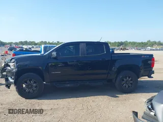 2020 Chevrolet Colorado 2WD Z71 z VIN 1GCGSDEN2L1122555, wystawiony jako IAAI lot #42096724 z przebiegiem 120 679 mil mil oraz . Historia ofert i sprzedaży dostępna na DreamBid. Obrazek 14.