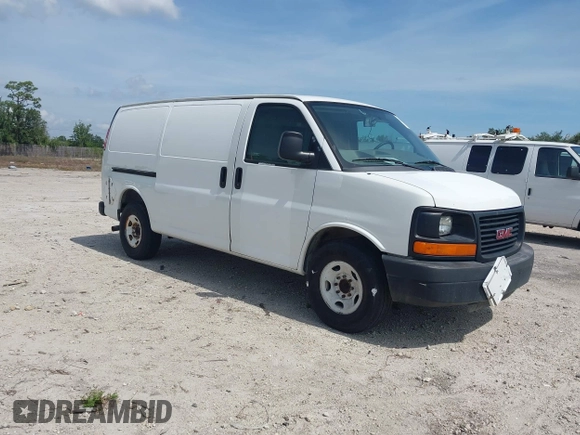 2012 GMC Savana Cargo z VIN 1GTW7FCA5C1190843, wystawiony jako IAAI lot #42161814 z przebiegiem 309 444 mil mil oraz . Historia ofert i sprzedaży dostępna na DreamBid. Obrazek 1.