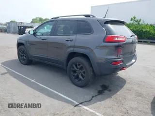 2018 Jeep Cherokee Trailhawk с VIN 1C4PJMBX5JD506253, выставлен на аукционе IAAI как лот 42074040 с пробегом 168 732 миль миль и . История ставок и продаж доступна на DreamBid. Изображение 3.