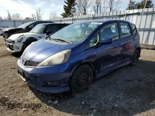 2013 Honda Fit Sport z VIN LUCGE8H78D3007438, wystawiony jako Copart lot #48974595 z przebiegiem 430 321 mil mil oraz Czysty tytuł • Clean title. Historia ofert i sprzedaży dostępna na DreamBid. Obrazek 1.
