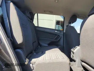 2023 Volkswagen Tiguan S z VIN 3VVRB7AX7PM039327, wystawiony jako Copart lot #47097135 z przebiegiem 24 230 mil mil oraz Szkoda całkowita • Salvage title. Historia ofert i sprzedaży dostępna na DreamBid. Obrazek 11.