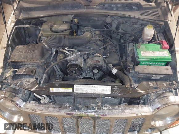 2006 Jeep Liberty Limited with VIN 1J4GL58K36W251801, listed as a IAAI auction lot 41508530 with 288,703 mi miles. Bid and sale history available at carsss.com. Image 10.