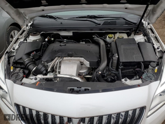 2017 Buick Regal Premium II with VIN 2G4GS5GX6H9112372, listed as a Copart auction lot 82235794 with 38,213 mi miles and Salvage Title. Bid and sale history available at DreamBid. Image 11.
