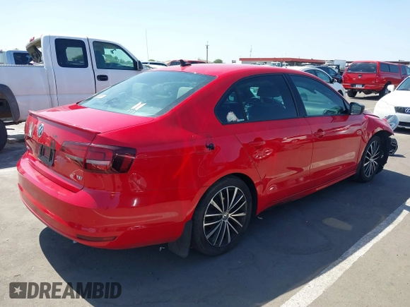 2016 Volkswagen Jetta Sport z VIN 3VWD17AJ3GM387114, wystawiony jako IAAI lot #42539074 z przebiegiem 89 380 mil mil oraz . Historia ofert i sprzedaży dostępna na DreamBid. Obrazek 4.