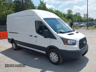 2019 Ford Transit z VIN 1FTBW2XG5KKB23337, wystawiony jako IAAI lot #42846883 z przebiegiem 65 369 mil mil oraz . Historia ofert i sprzedaży dostępna na DreamBid. Obrazek 1.