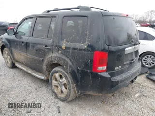 2013 Honda Pilot EX-L z VIN 5FNYF4H70DB013445, wystawiony jako IAAI lot #41510836 z przebiegiem 292 896 mil mil oraz . Historia ofert i sprzedaży dostępna na DreamBid. Obrazek 3.