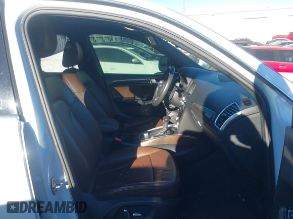 2014 Audi Q5 Premium Plus with VIN WA1LFAFP6EA016835, listed as a IAAI auction lot 41684502 with 149,000 mi miles. Bid and sale history available at carsss.com. Image 5.