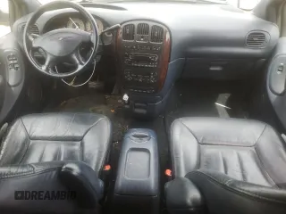 2002 Chrysler Town & Country LXi with VIN 2C8GP54L02R714259, listed as a Copart auction lot 64432084 with 186,781 mi miles and Salvage Title. Bid and sale history available at carsss.com. Image 8.