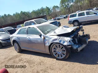 2014 Chrysler 300 with VIN 2C3CCAET6EH138940, listed as a IAAI auction lot 41639776 with 45,932 mi miles. Bid and sale history available at carsss.com. Image 13.