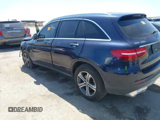 2019 Mercedes-Benz GLC 300 with VIN WDC0G4JB2KV183985, listed as a IAAI auction lot 42004134 with Not provided miles and . Bid and sale history available at DreamBid. Image 3.
