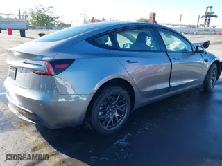 2025 Tesla Model 3 Long Range with VIN 5YJ3E1EA7SF882505, listed as a IAAI auction lot 41108270 with 2,417 mi miles. Bid and sale history available at carsss.com. Image 4.
