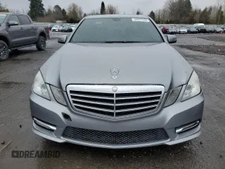 2012 Mercedes-Benz E 350 Luxury with VIN WDDHF2EB9CA600902, listed as a Copart auction lot 44227745 with 114,229 mi miles and Clean title. Bid and sale history available at DreamBid. Image 5.