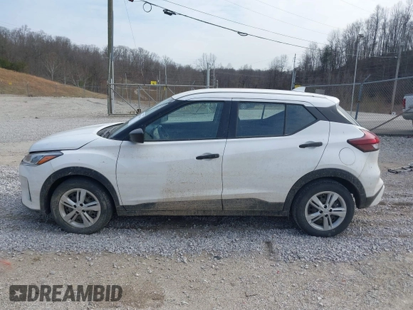 2022 Nissan Kicks S with VIN 3N1CP5BV3NL521872, listed as a IAAI auction lot 41693544 with 1 mi miles. Bid and sale history available at carsss.com. Image 13.