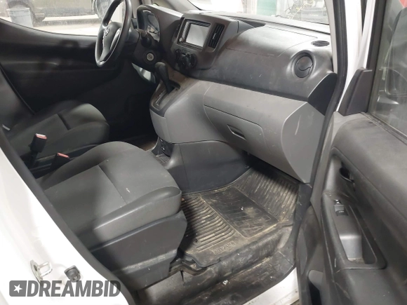 2020 Nissan NV200 S with VIN 3N6CM0KN1LK695092, listed as a IAAI auction lot 41625573 with 59,958 mi miles and . Bid and sale history available at DreamBid. Image 5.