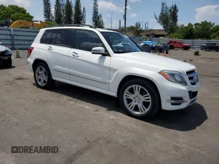 2014 Mercedes-Benz GLK 350 z VIN WDCGG5HB4EG314482, wystawiony jako Copart lot #59136995 z przebiegiem 112 658 mil mil oraz Tytuł czysty. Historia ofert i sprzedaży dostępna na DreamBid. Obrazek 4.