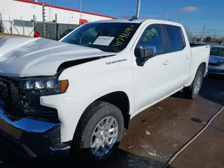 2022 Chevrolet Silverado 1500 LTD LT with VIN 1GCPYJEK3NZ232912, listed as a IAAI auction lot 41796391 with 48,679 mi miles. Bid and sale history available at carsss.com. Image 17.