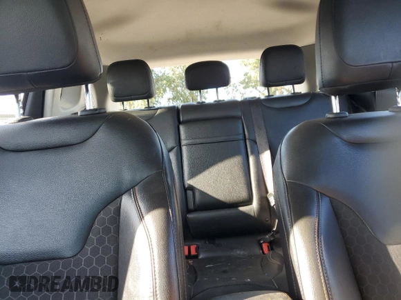 2018 Jeep Compass Latitude with VIN 3C4NJCBB6JT285892, listed as a Copart auction lot 61869045 with 63,315 mi miles and Salvage title. Bid and sale history available at DreamBid. Image 10.