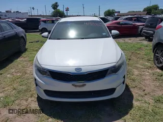 2016 Kia Optima LX z VIN 5XXGT4L30GG039814, wystawiony jako IAAI lot #41982126 z przebiegiem 70 854 mil mil oraz . Historia ofert i sprzedaży dostępna na DreamBid. Obrazek 6.