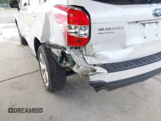 2015 Subaru Forester 2.5i Limited with VIN JF2SJAHC5FH570985, listed as a IAAI auction lot 41950306 with 164,632 mi miles. Bid and sale history available at carsss.com. Image 6.