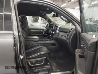 2020 Ram 1500 Limited with VIN 1C6SRFHT8LN254585, listed as a IAAI auction lot 41189940 with 58,631 mi miles. Bid and sale history available at carsss.com. Image 5.