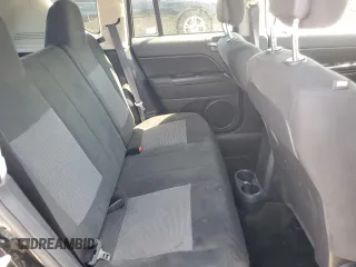 2017 Jeep Compass Sport с VIN 1C4NJCBA8HD124418, выставлен на аукционе Copart как лот 54833855 с пробегом 102 487 миль миль и Списание • Salvage title. История ставок и продаж доступна на DreamBid. Изображение 11.
