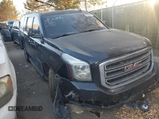 2017 GMC Yukon XL SLE with VIN 1GKS2FKC7HR216601, listed as a Copart auction lot 42554525 with 121,016 mi miles and Salvage Title. Bid and sale history available at carsss.com. Image 4.