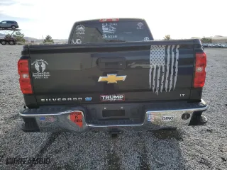 2018 Chevrolet Silverado 1500 LT with VIN 3GCUKRER9JG422014, listed as a Copart auction lot 46372425 with 103,833 mi miles and Salvage Title. Bid and sale history available at carsss.com. Image 6.