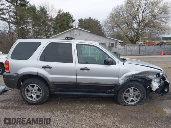 2005 Ford Escape XLT с VIN 1FMYU93125KD27166, выставлен на аукционе IAAI как лот 41892715 с пробегом 59 067 миль миль и . История ставок и продаж доступна на DreamBid. Изображение 14.