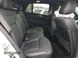 2019 Mercedes-Benz GLE 43 AMG z VIN 4JGED6EB5KA152100, wystawiony jako Copart lot #52577615 z przebiegiem 8 333 mil mil oraz Szkoda całkowita • Salvage title. Historia ofert i sprzedaży dostępna na DreamBid. Obrazek 11.