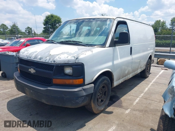 2003 Chevrolet Express Cargo with VIN 1GCFG15X731132818, listed as a IAAI auction lot 42668266 with 473,429 mi miles and . Bid and sale history available at DreamBid. Image 2.