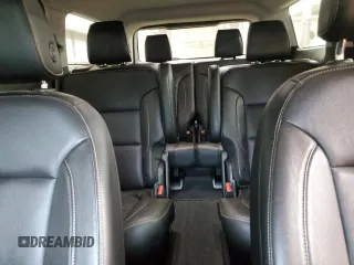 2019 GMC Acadia SLT z VIN 1GKKNMLS0KZ140809, wystawiony jako Copart lot #52780455 z przebiegiem 66 731 mil mil oraz Szkody całkowita. Historia ofert i sprzedaży dostępna na DreamBid. Obrazek 10.