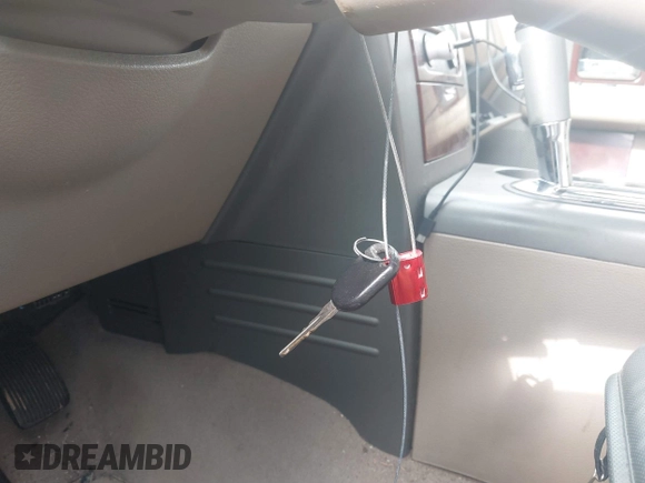 2008 Ford F-150 XLT с VIN 1FTPW14V98FA22466, выставлен на аукционе IAAI как лот 41509428 с пробегом 290 093 миль миль и . История ставок и продаж доступна на DreamBid. Изображение 11.