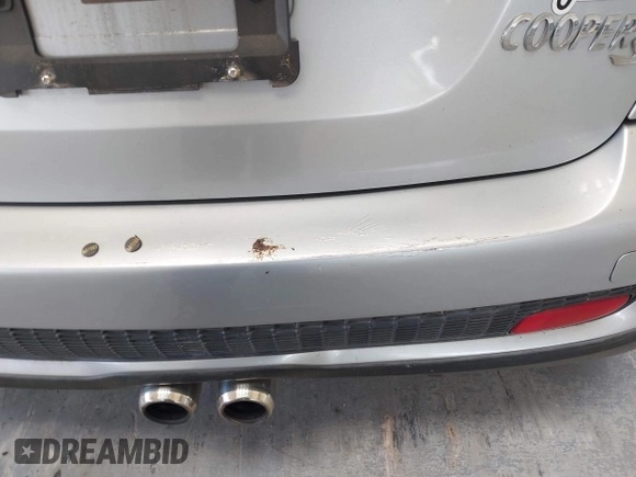 2008 MINI Hardtop S with VIN WMWMF73548TV35548, listed as a IAAI auction lot 42521348 with 104,427 mi miles and . Bid and sale history available at DreamBid. Image 6.