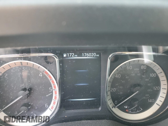 2016 Nissan Titan SL z VIN 1N6BA1F22GN504550, wystawiony jako Copart lot #56616955 z przebiegiem 176 020 mil mil oraz Szkoda całkowita • Salvage title. Historia ofert i sprzedaży dostępna na DreamBid. Obrazek 9.