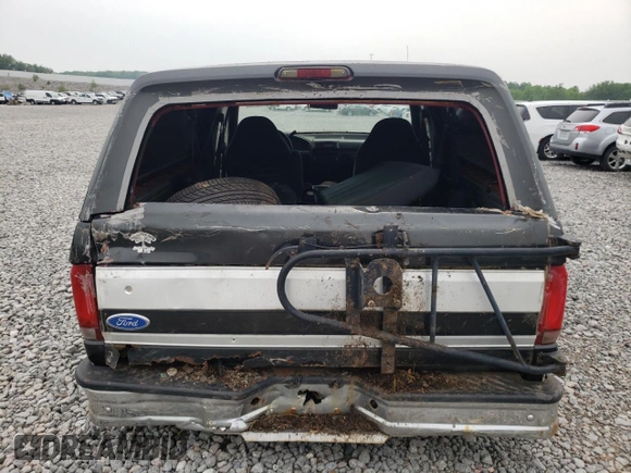 1993 Ford Bronco XL with VIN 1FMEU15N4PLA87622, listed as a Copart auction lot 59385185 with Not provided miles and Clean title. Bid and sale history available at DreamBid. Image 6.