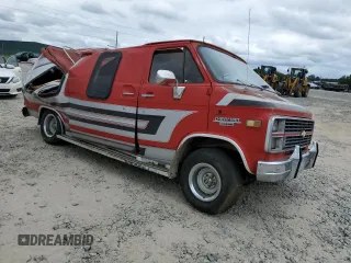 1984 Chevrolet Chevy Van z VIN 1GBEG25HXE7108320, wystawiony jako Copart lot #74980724 z przebiegiem Nie podano mil oraz Nie do naprawy • Non repairable. Historia ofert i sprzedaży dostępna na DreamBid. Obrazek 4.