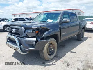 2012 Toyota Tacoma z VIN 5TFLU4EN8CX023888, wystawiony jako IAAI lot #42545349 z przebiegiem 118 369 mil mil oraz . Historia ofert i sprzedaży dostępna na DreamBid. Obrazek 2.