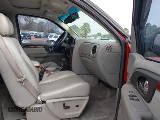 2007 GMC Envoy Denali with VIN 1GKES63M472162363, listed as a IAAI auction lot 41247540 with 237,356 mi miles. Bid and sale history available at carsss.com. Image 5.