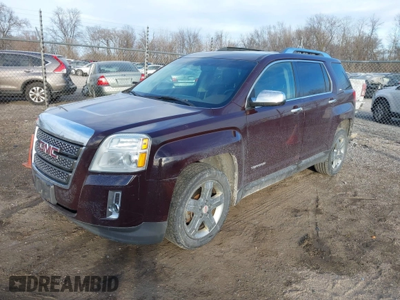 2011 GMC Terrain SLT-2 with VIN 2CTALWEC6B6389565, listed as a IAAI auction lot 41439993 with 221,052 mi miles and . Bid and sale history available at carsss.com. Image 2.