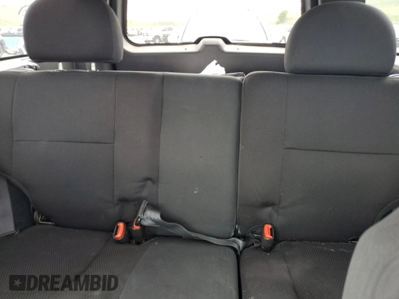 2004 Jeep Grand Cherokee Laredo with VIN 1J4GW48S04C125931, listed as a Copart auction lot 59972695 with 198,403 mi miles and Salvage title. Bid and sale history available at DreamBid. Image 10.