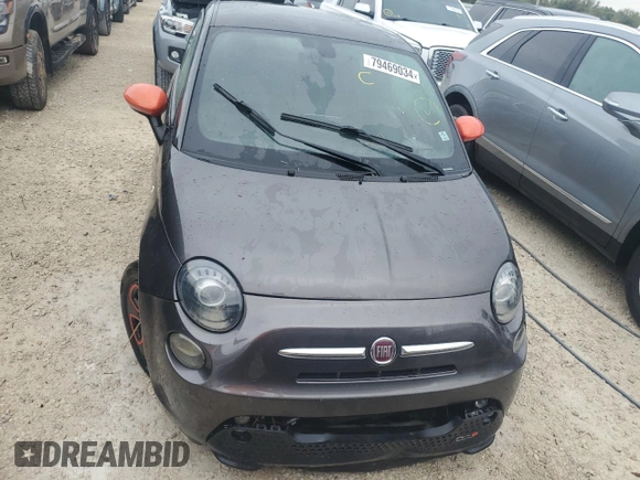 2018 FIAT 500e with VIN 3C3CFFGE4JT377469, listed as a Copart auction lot 79469034 with 0 mi miles and Non Repairable. Bid and sale history available at carsss.com. Image 5.