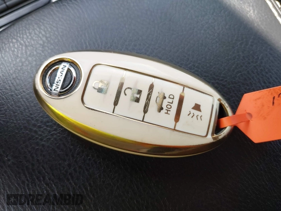 2017 Nissan Maxima SV with VIN 1N4AA6AP7HC456500, listed as a IAAI auction lot 41678956 with 159,995 mi miles and . Bid and sale history available at DreamBid. Image 11.