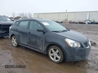 2009 Pontiac Vibe with VIN 5Y2SM67009Z476313, listed as a IAAI auction lot 41662520 with 89,130 mi miles. Bid and sale history available at carsss.com. Image 1.