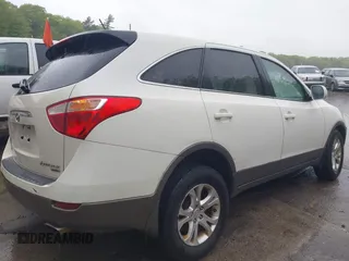 2008 Hyundai Veracruz GLS with VIN KM8NU73C08U077511, listed as a IAAI auction lot 42213972 with 202,230 mi miles and . Bid and sale history available at DreamBid. Image 4.