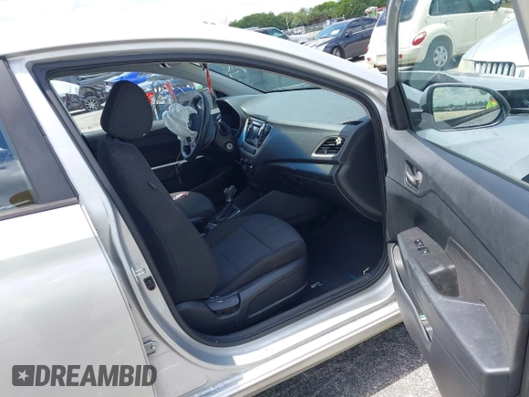 2019 Hyundai Accent SE with VIN 3KPC24A32KE057947, listed as a IAAI auction lot 42242523 with 67,192 mi miles and . Bid and sale history available at DreamBid. Image 5.