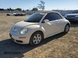 2007 Volkswagen Beetle with VIN 3VWRG31Y47M422091, listed as a Copart auction lot 80124674 with 109,999 mi miles and Salvage title. Bid and sale history available at DreamBid. Image 1.
