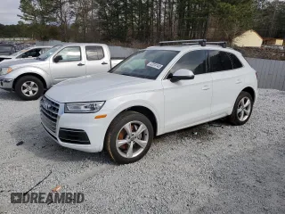 2020 Audi Q5 Premium with VIN WA1ANAFY0L2046374, listed as a Copart auction lot 47074145 with 61,467 mi miles and Salvage Title. Bid and sale history available at carsss.com. Image 1.