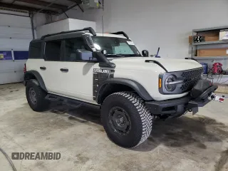 2022 Ford Bronco with VIN 1FMEE5DH7NLB58518, listed as a Copart auction lot 51950435 with 7,175 mi miles and Salvage title. Bid and sale history available at DreamBid. Image 4.