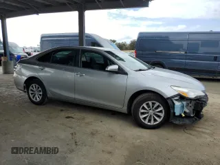 2015 Toyota Camry XLE with VIN 4T4BF1FK2FR510942, listed as a Copart auction lot 51109435 with 133,960 mi miles and Salvage Title. Bid and sale history available at carsss.com. Image 4.