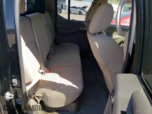 2018 Nissan Frontier SV z VIN 1N6AD0EV9JN713526, wystawiony jako Copart lot #68560073 z przebiegiem 76 036 mil mil oraz Nie do naprawy • Non repairable. Historia ofert i sprzedaży dostępna na DreamBid. Obrazek 10.